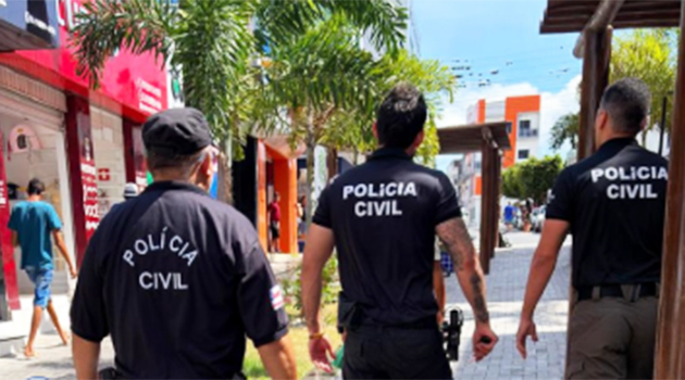 Polícia Civil realiza operação em lojas de celulares no centro de Campo Formoso