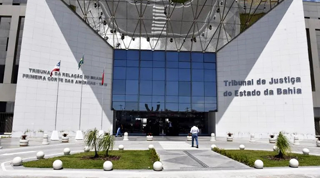 TJ-BA abre vagas de estágio para estudantes de graduação e pós-graduação; salários vão até R$ 3 mil