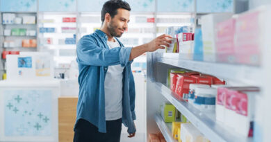 Câmara de Deputados aprova venda de medicamentos em supermercados; entenda