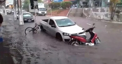 Inmet emite alerta de chuvas intensas para 168 cidades baianas Inmet emite alerta de chuvas intensas para 168 cidades baianas