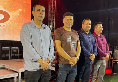 Deputado Júnior Nascimento marca presença mais um ano no evento “Lage para Cristo” em Lage dos Negros