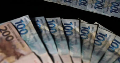 Filha de pastor e influenciadora: Deputada que mostra vida de luxo nas redes sociais deve R$ 1,7 bilhão à União; saiba quem é