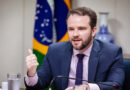 “Não vai haver redução de salário”, diz Durigan sobre mudança na escala 6×1