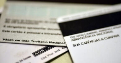 Planos de saúde coletivos têm reajuste médio de 9,9% em 2026, aponta ANS