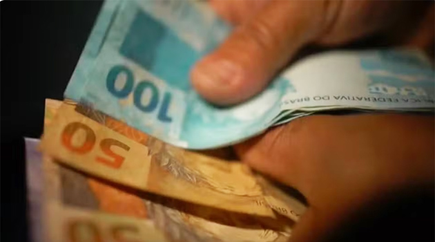 Investigação revela esquema que superfaturou milhões em cachês de artistas pagos com verba pública na Bahia Investigação revela esquema que superfaturou milhões em cachês de artistas pagos com verba pública na Bahia