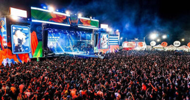 Artistas reduzem cachês e ajudam a economizar R$ 8,8 milhões nos festejos juninos da Bahia Artistas reduzem cachês e ajudam a economizar R$ 8,8 milhões nos festejos juninos da Bahia