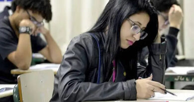 Banco abre inscrições para programa que oferece auxílio financeiro de R$ 3 mil a universitários na Bahia Banco abre inscrições para programa que oferece auxílio financeiro de R$ 3 mil a universitários na Bahia