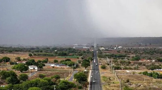 Inmet emite novo alerta de chuvas intensas para mais de 350 cidades da Bahia; Campo Formoso na lista