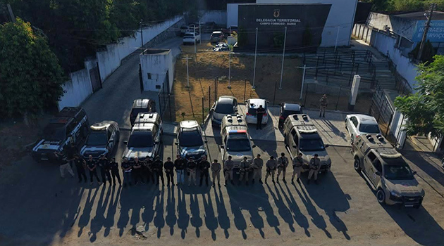 Polícias Civil e Militar deflagram operação de combate ao tráfico de drogas em Campo Formoso Polícias Civil e Militar deflagram operação de combate ao tráfico de drogas em Campo Formoso